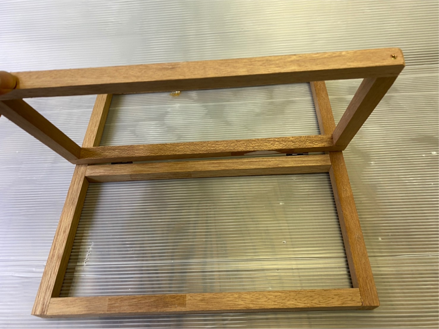 イモリウム 30cmキューブ水槽の蓋をdiyするぞ