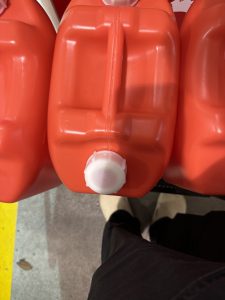 灯油を買うシーズンが始まりました。